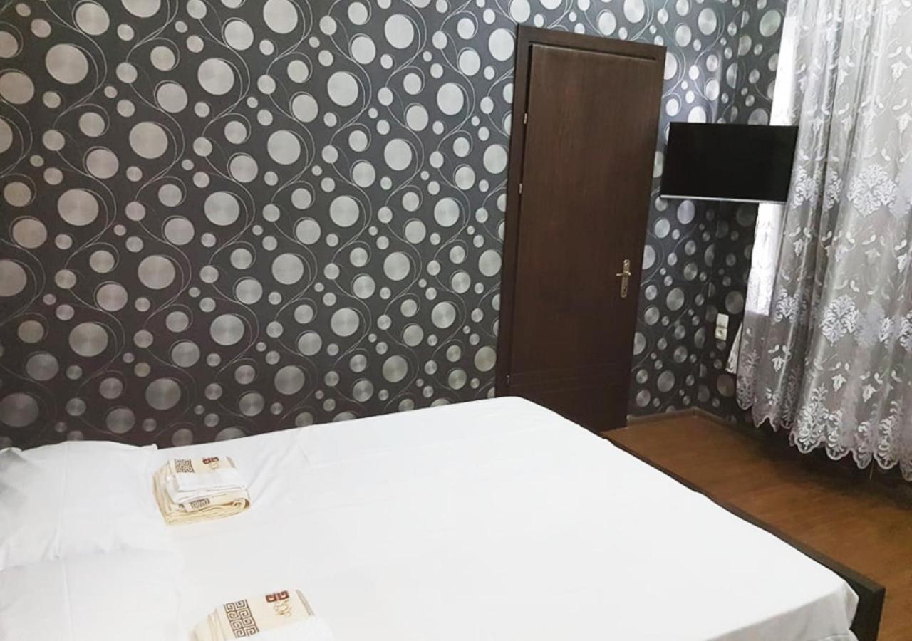 Guest House Amo 쿠타이시 외부 사진