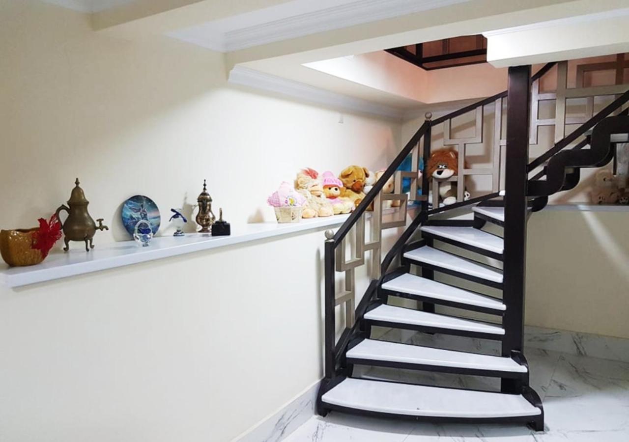 Guest House Amo 쿠타이시 외부 사진