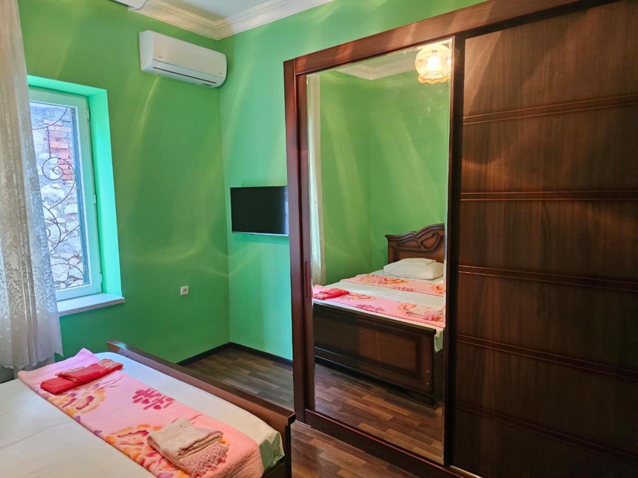 Guest House Amo 쿠타이시 외부 사진