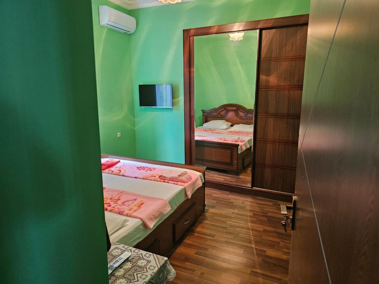 Guest House Amo 쿠타이시 외부 사진